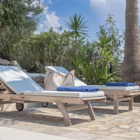 Frontline Villa, Five Star Deluxe Кампелло