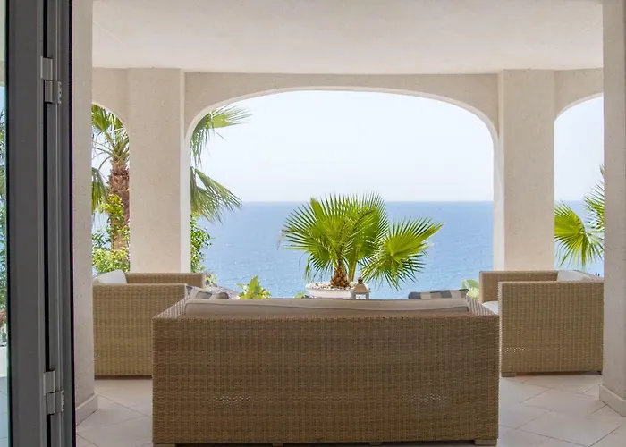 וילה Frontline Villa, Five Star Deluxe