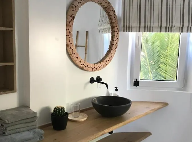 Frontline Villa, Five Star Deluxe *